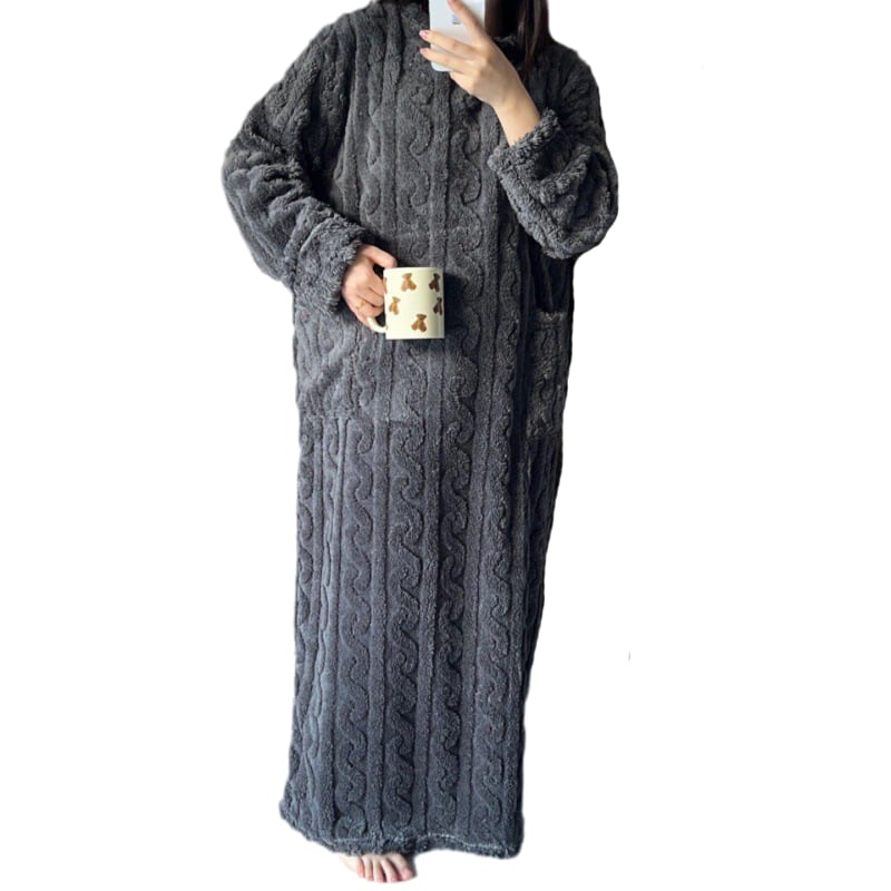 Winterliche Korallensamt-Hauskleidung